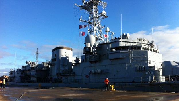 French frigate docking on Tyne