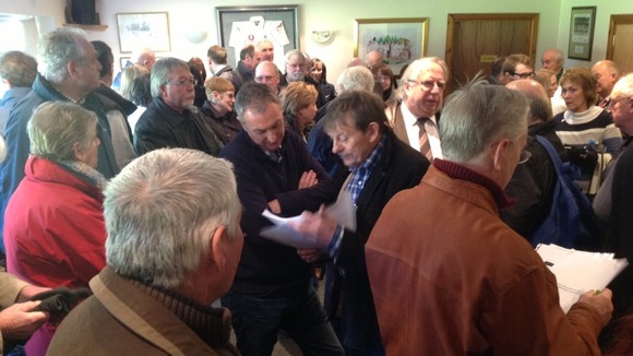 Bill Cash meets residents today to discuss HS2 concerns