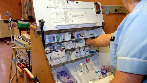 Nearly six out of 10 nurses surveyed described their ward as sometimes or always "dangerously understaffed".