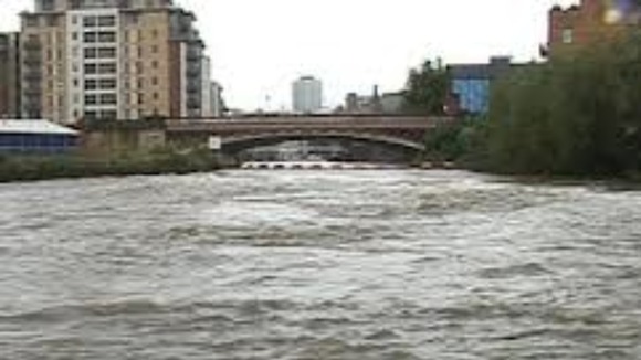 River Aire , Leeds