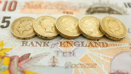 Recent figures estimate the economy slipped back into the red in the final three months of last year