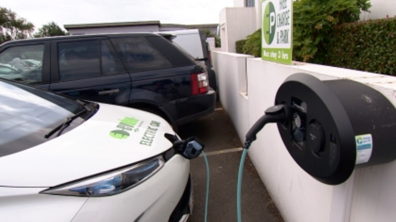Jersey Electricity wants to introduce more vehicle charging stations