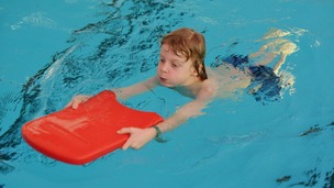 Swimming pool faces closure