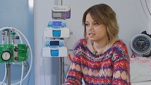 Bernice Perry, 21, pictured in her hospital bed at Papworth