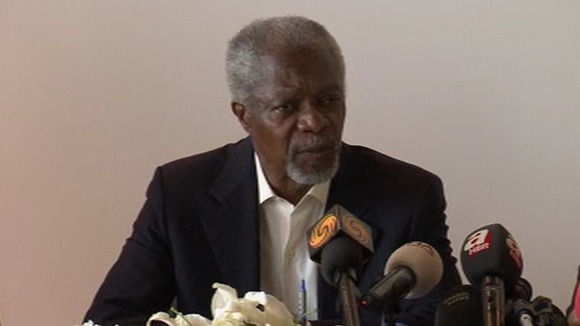 Kofi Annan says the UN's Syrian peace plan is "still on the table".