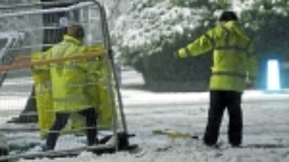 Photograph catches thieves in action