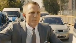 Daniel Craig