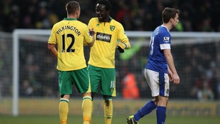 Norwich City's Kei Kamara celebrates with team mate Anthony Pilkington during the Barclays Premier League match with Everton