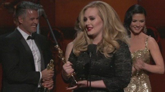 Adele and her songwriting partner Paul Epworth pick up an Oscar for Skyfall