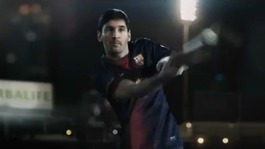 Barcelona's magician Lionel Messi swaps football for cricket.