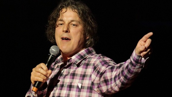 Alan Davies Liverpool twitter row