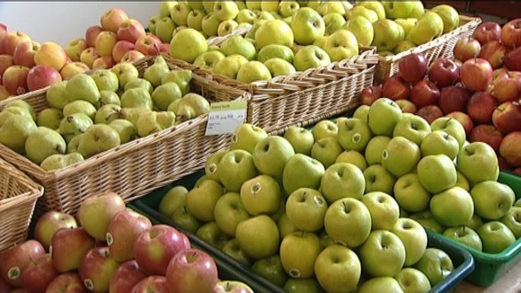 Researchers say traditional varieties of fruits and vegetables could be more nutritious than their modern counterparts