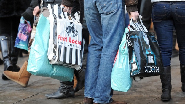 London shoppers
