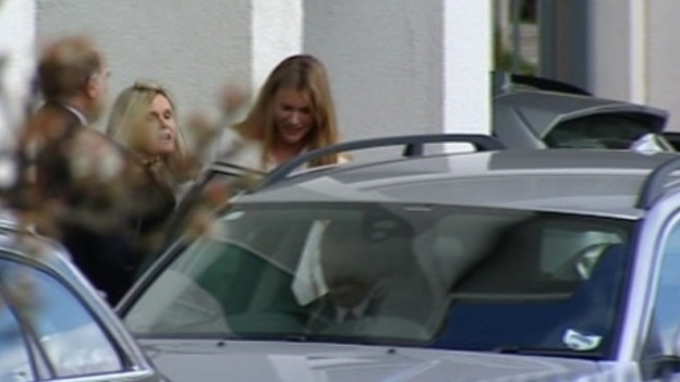 Joss Stone climbs into a car waiting near the court