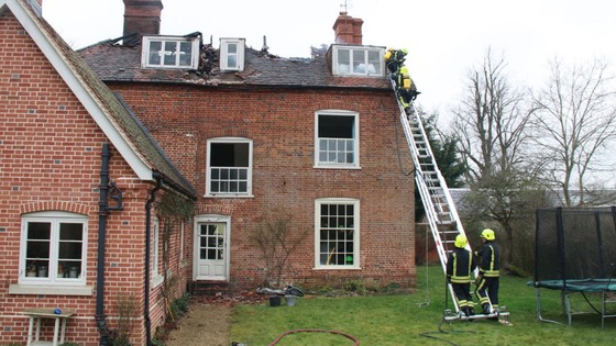 Firefighters tackle flames 