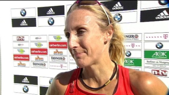 Paula Radcliffe was beaten by Haile Gebrselassie in a half-marathon in Vienna today