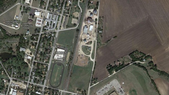 The chemical plant can be seen in the centre. The nursing home lies immediately to the west.