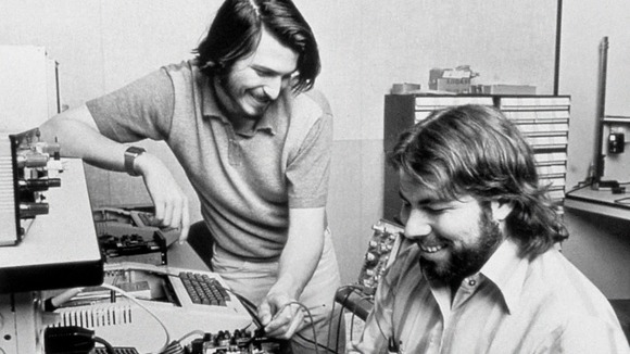 Steve Jobs (left) and Steve Wozniak