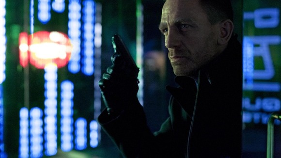 Daniel Craig