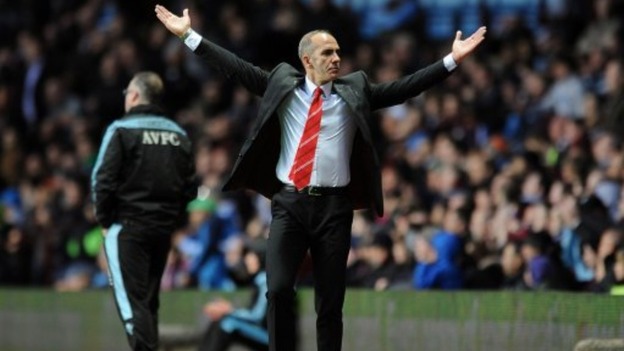 Sunderland manager Paolo Di Canio celebrates after Danny Rose scores his side's first goal of the game