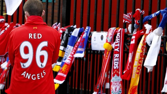 Tributes at the gates of Anfield