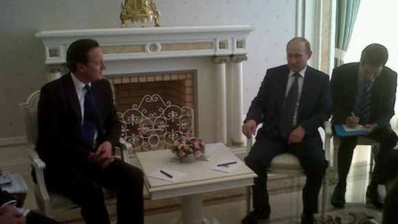 David Cameron meeting with Vladmir Putin