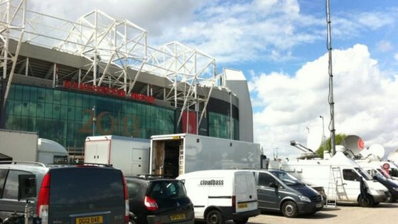 Media gather ahead of victory parade