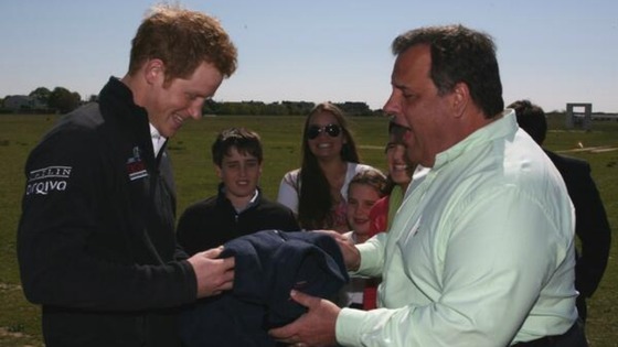 Governor Christie presents Prince Harry with the fleece