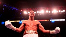 Mixed fortunes for boxers