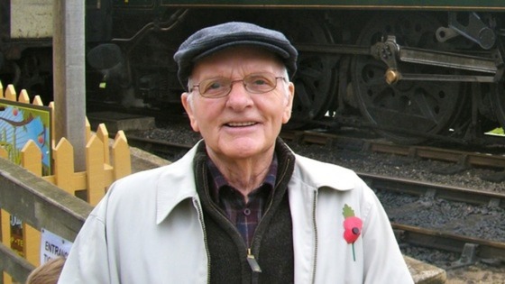 Raymond Elsmore
