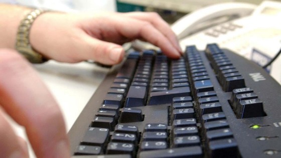 Warning over children accessing online pornography