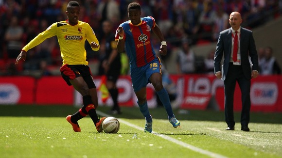 Watford's Nathaniel Chalobah and Crystal Palace's Wilfried Zaha battle for the ball