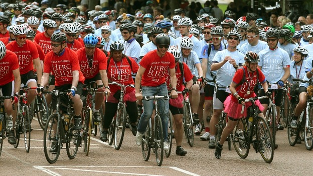Singer James Blunt (centre) takes part in the Hero Ride, in aid of the armed forces charity Help for Heroes.