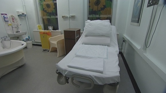 Birthing, midwife, Dover