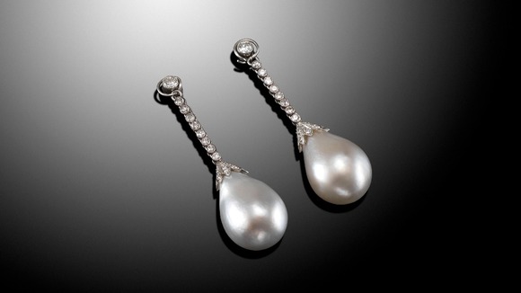 Pearl earrings
