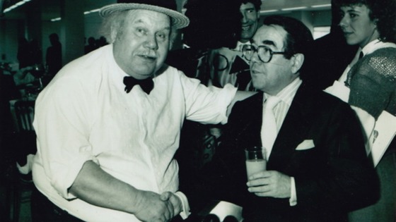 Ronnie Corbett shaking hands with Tubby Issac