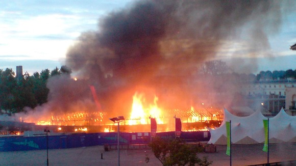 Cutty Sark on fire