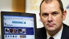 Ministers 'need to do more to tackle child abuse images'