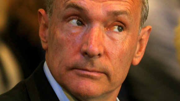 Do you know who I am? World Wide Web inventor Tim Berners Lee