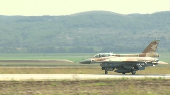 An Israeli F16 fighter jet on the border with Syria.