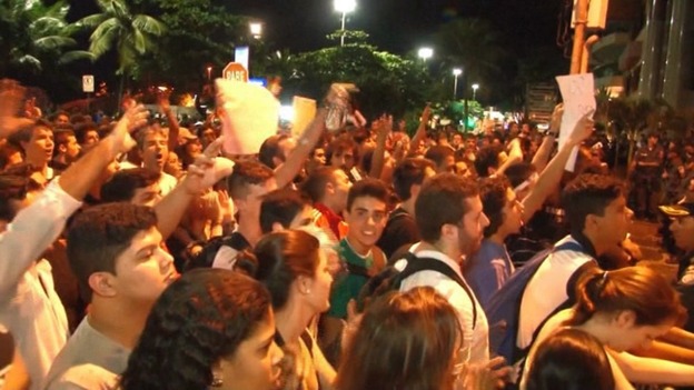 Protesters demonstrate in Leblon