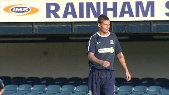 Barry Corr has agreed to extend his stay at Roots Hall