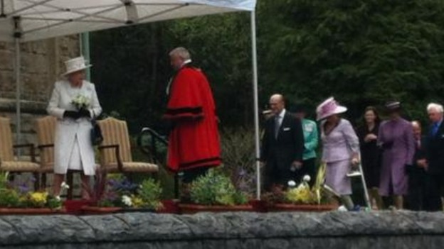 The Queen in Merthyr