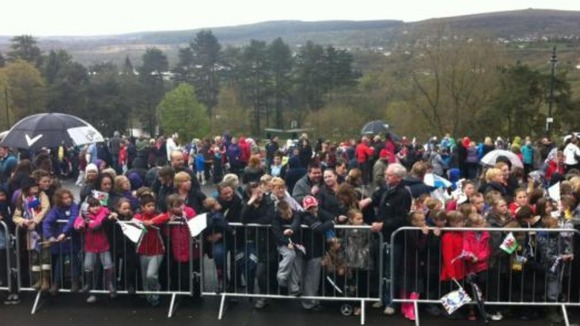 Crowds in Merthyr waiting to see the Queen