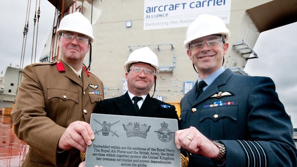 Pilots with plaque