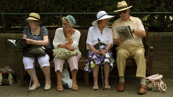 Enjoying the sun in SW19.