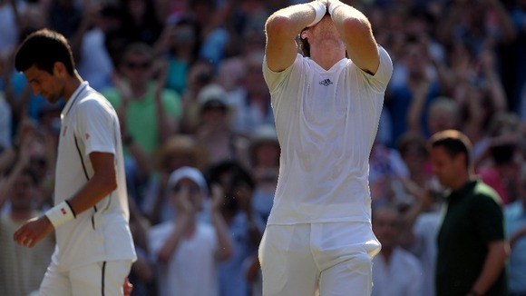 Murray holds his head in disbelief