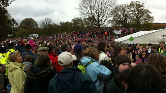 Crowds for the Queen at Glanusk Park