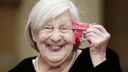 Anna Wing, who played EastEnders matriarch Lou Beale, has died aged 98.