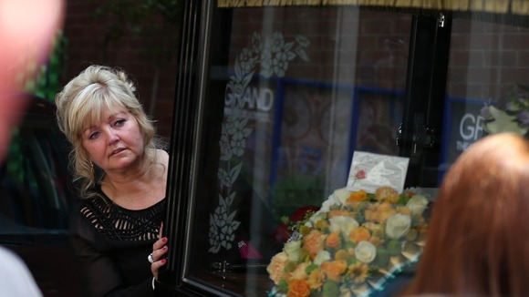 Linda Nolan
